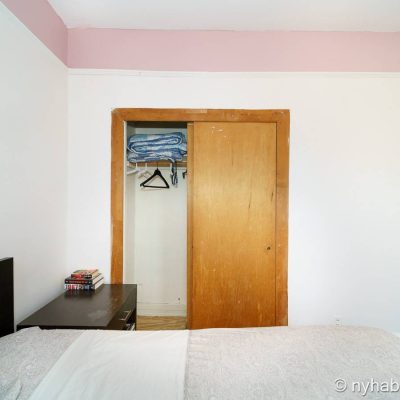 https://www.nyhabitat.com (photo NY-19508D42)