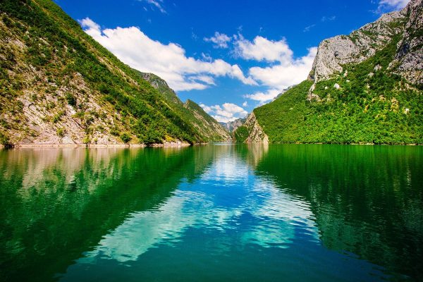lake-koman lake-koman